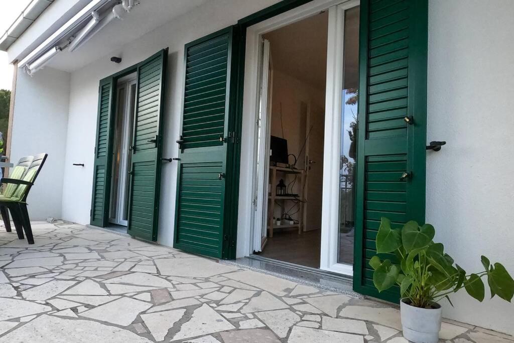 Kn House With Two Apartments Near Sea Rogoznica (Sibenik-Knin) Exterior foto