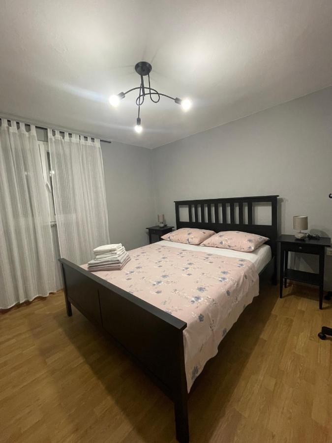 Kn House With Two Apartments Near Sea Rogoznica (Sibenik-Knin) Exterior foto